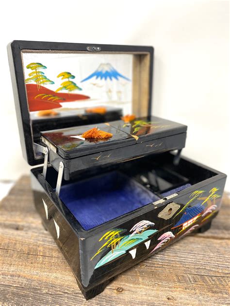 vintage japanese jewelry music box